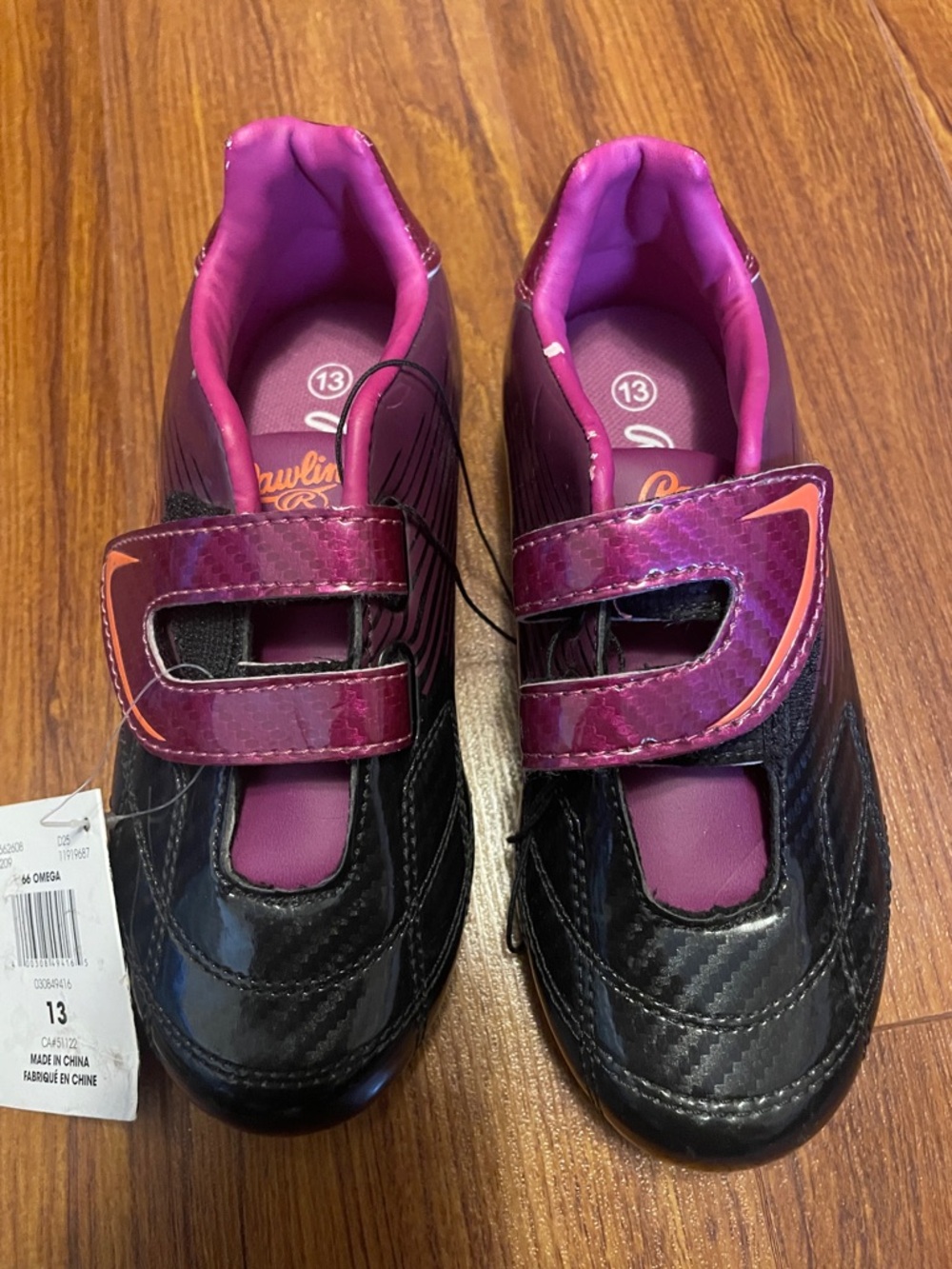 Black and Pink Kids' Velcro Soccer shoes